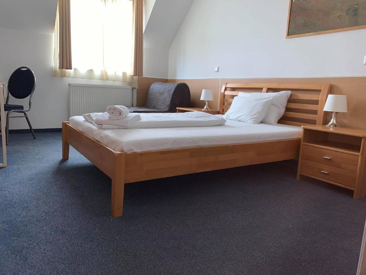 Hotel Donaustadt Kagran 3*